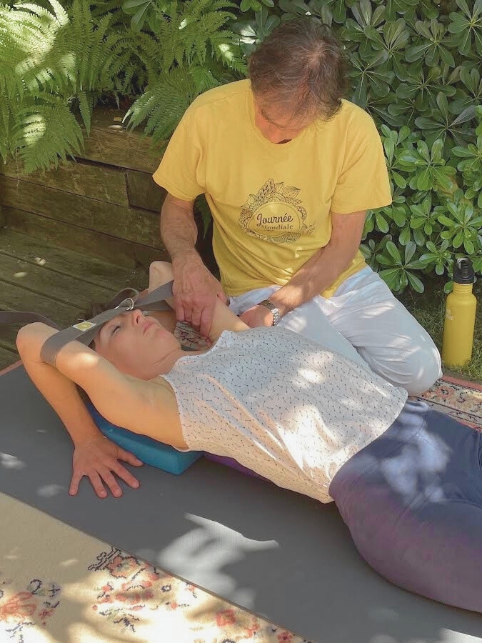 Lucia Yoga & Serge Gastineau